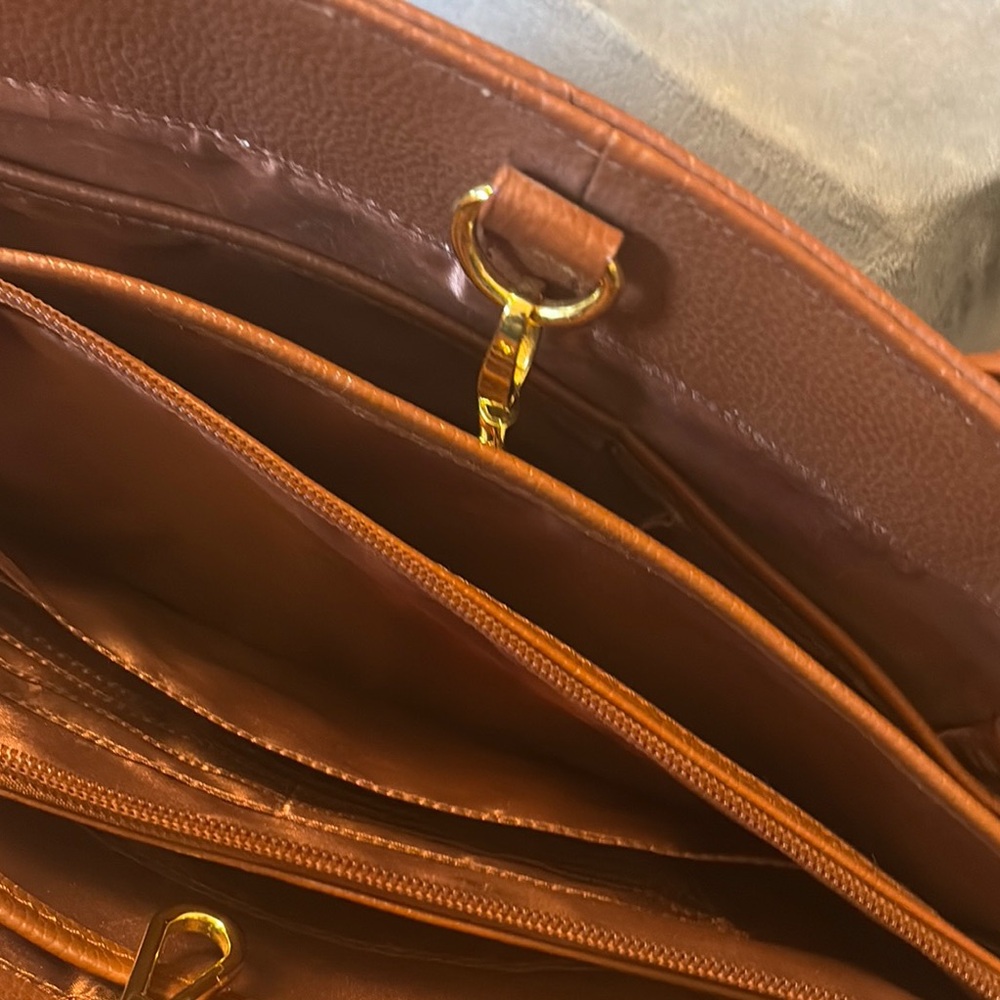 Joy & Iman Brown Leather Tote with Gold Hardware - Picture 5 of 15